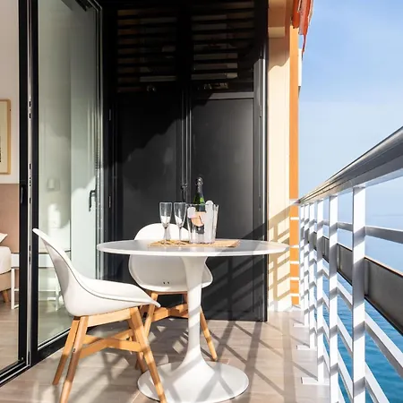 Casa Bernardo - Vistas Al Mar Apartment *